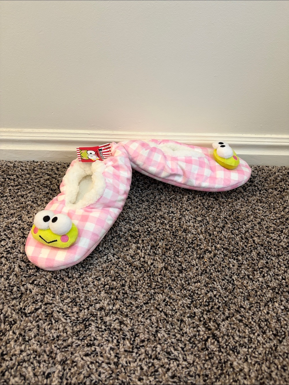 Sanrio Pink Gingham Women's Slippers with Frog Face Accent